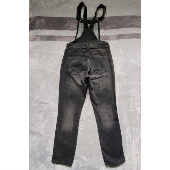 ❄️ 0(p) | Old Navy | Petite Denim Overalls - Picture 2 of 6